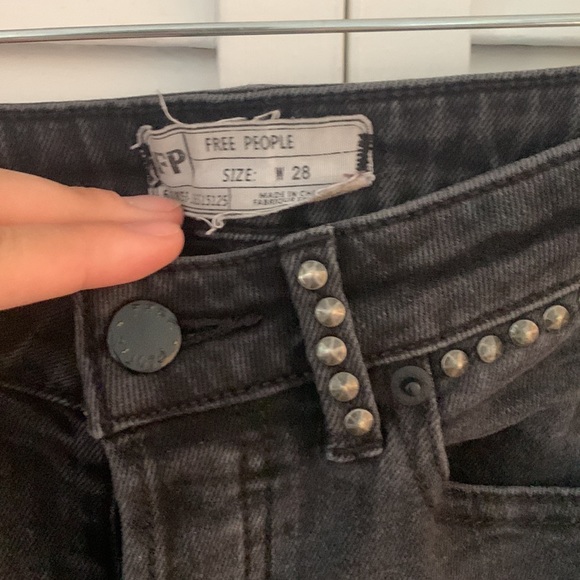 Free People studded cropped black jeans - Picture 2 of 4